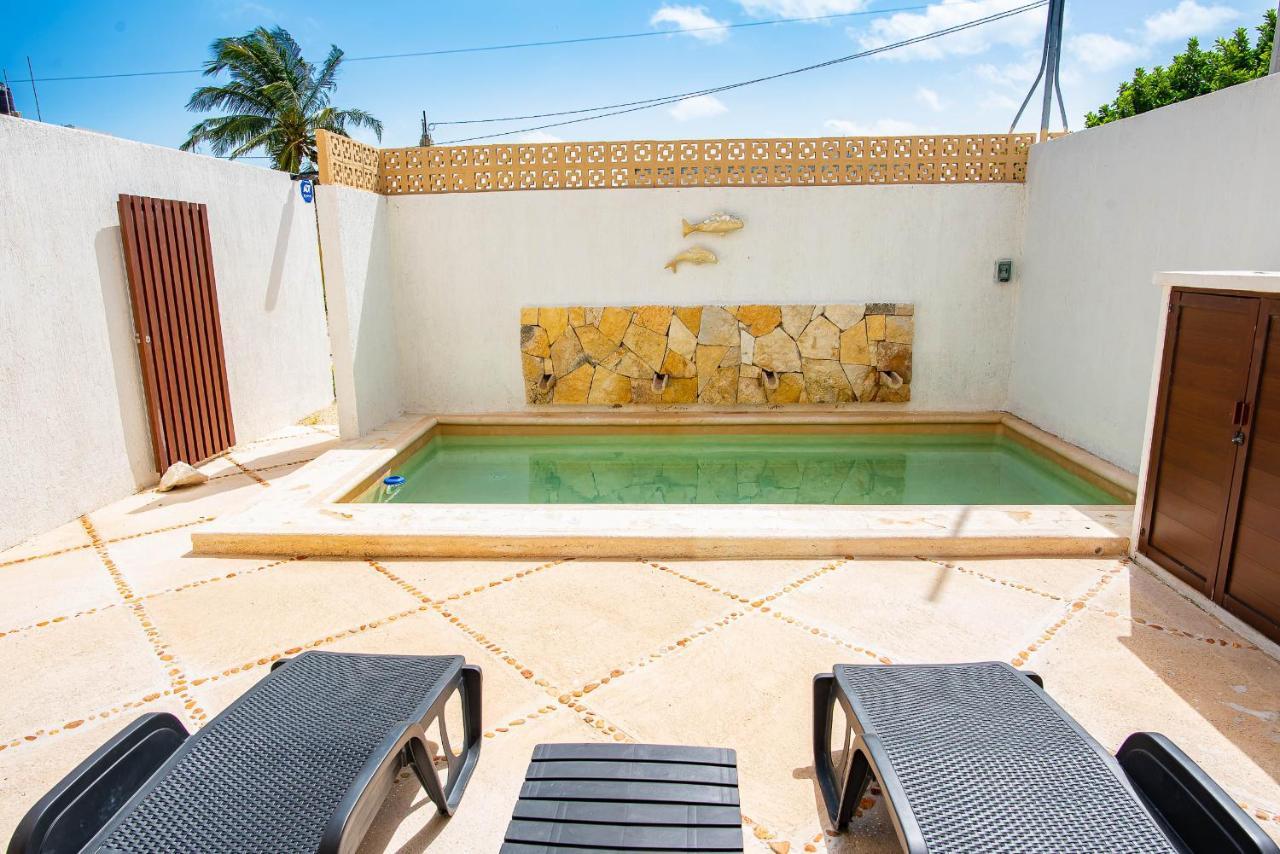 97982 New Modern Villa, Private Pool, High Internet Speed, 2 Blocks From The Beach Chicxulub Bagian luar foto